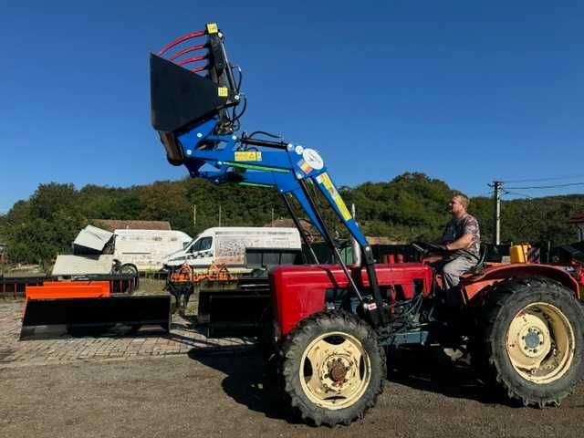 Incarcator frontal pentru tractor ROMANESC - 650 - 445- 640, etc