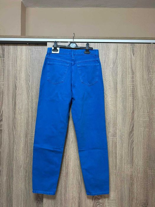 Дамски дънки размер 36