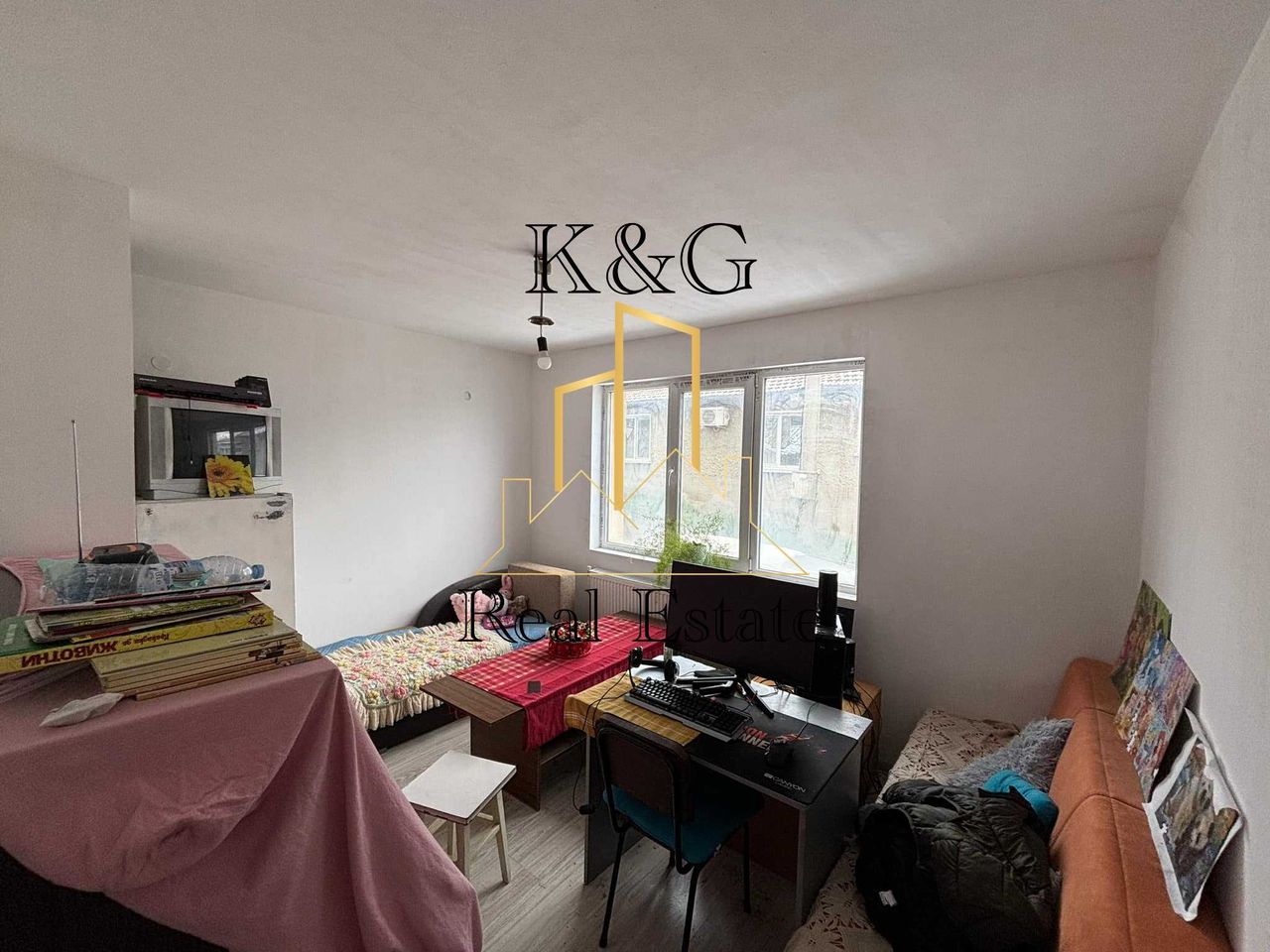 Продава се Къща в Разград, Абритус - 240 кв.м за 2125 €/кв.м - Снимка #2
