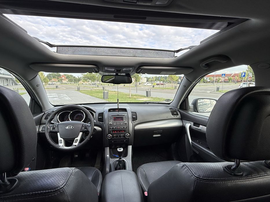 Vand Kia Sorento 4x4 2.2 crdi euro 5 7 locuri