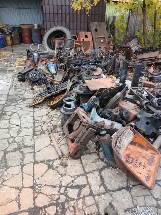 Vand piese tractor U650