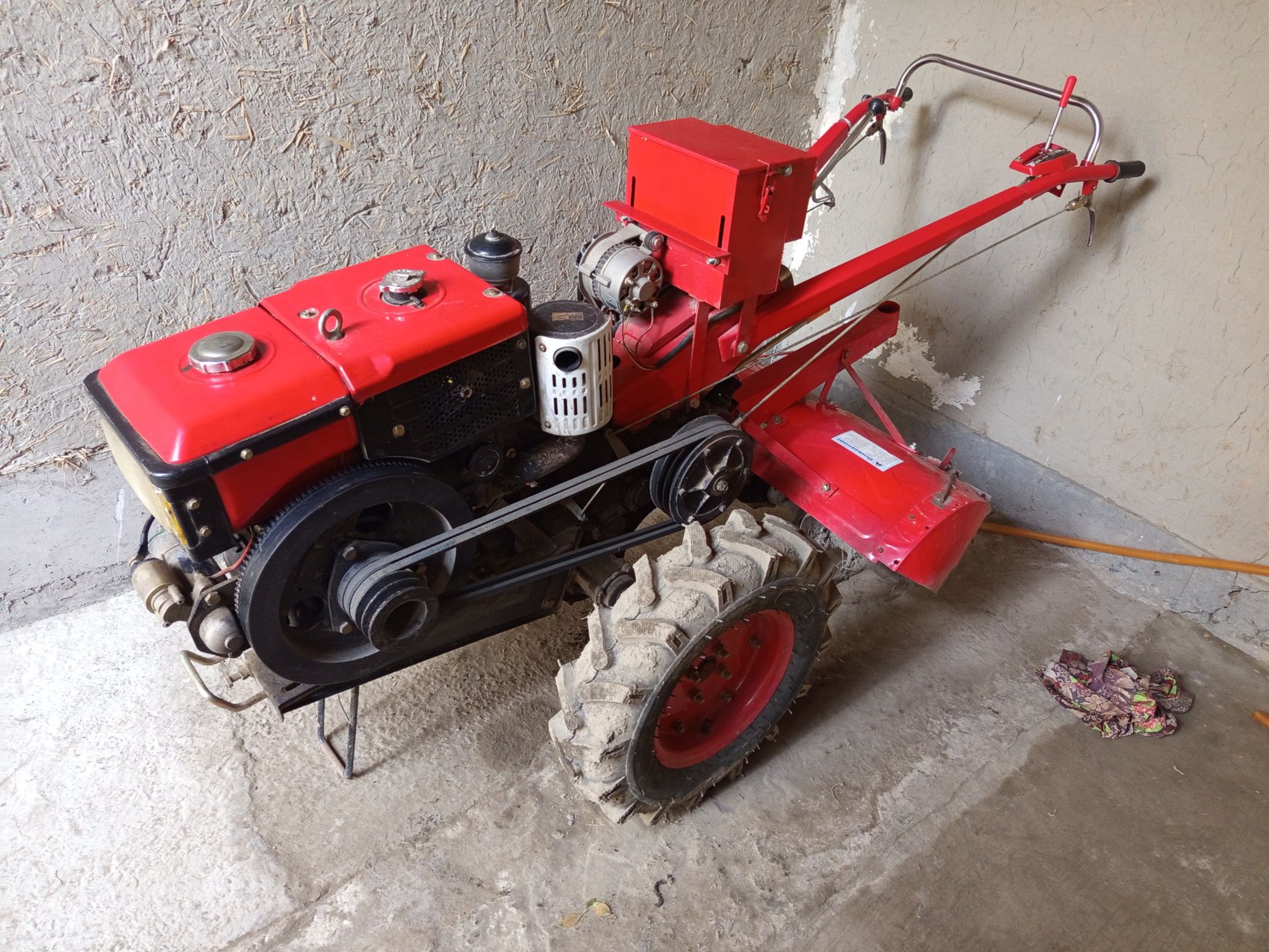 Motablok    zubr196