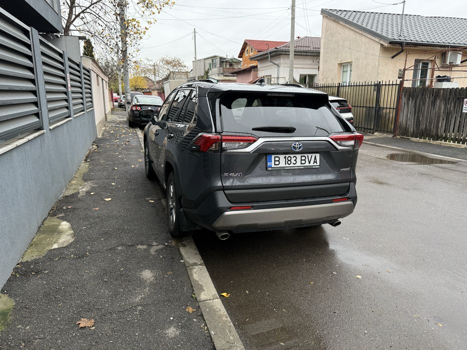 Toyota RAV4 2.5 Hybrid 4x4 Dynamic TVA deductibil