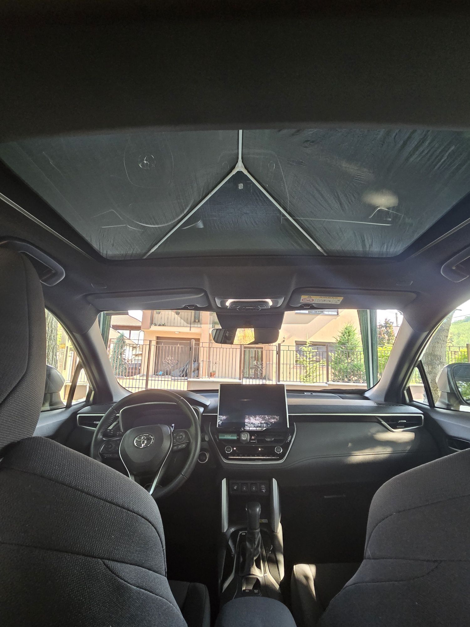 Toyota Corolla Cross Hybrid 4x4 Panoramic!
