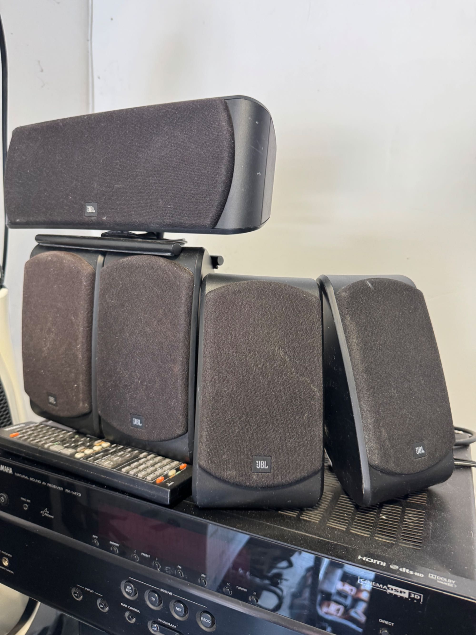 Буфер с колонки JBL и усилвател Yamaha