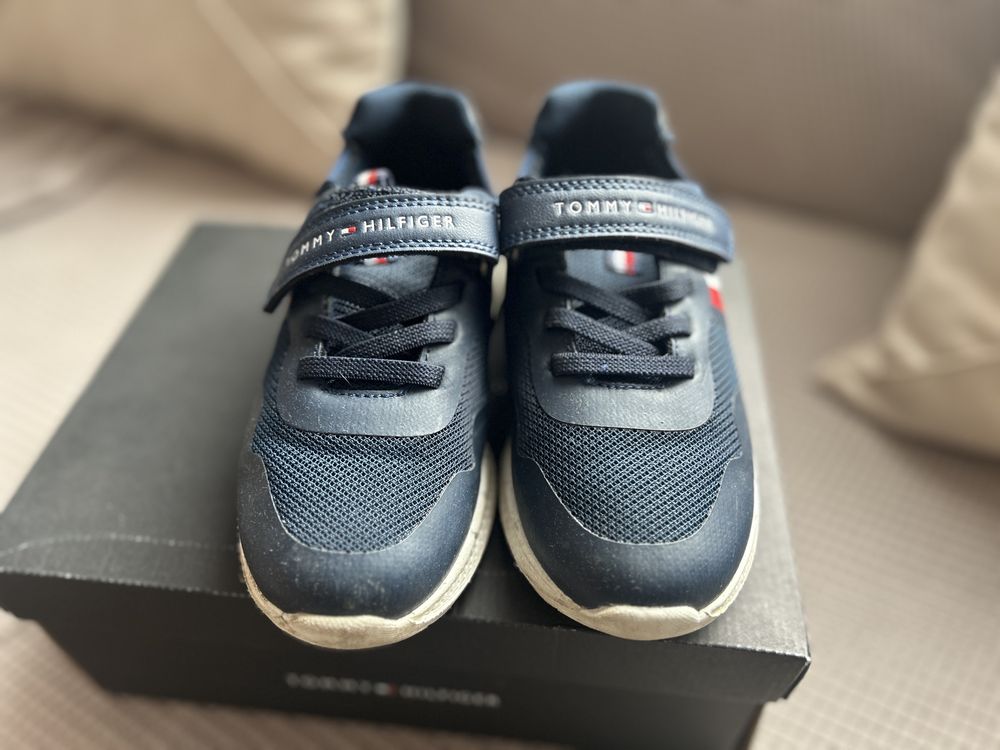 Детски маратнки Tommy Hilfiger размер 30
