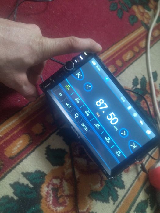 Проигрыватель на машину