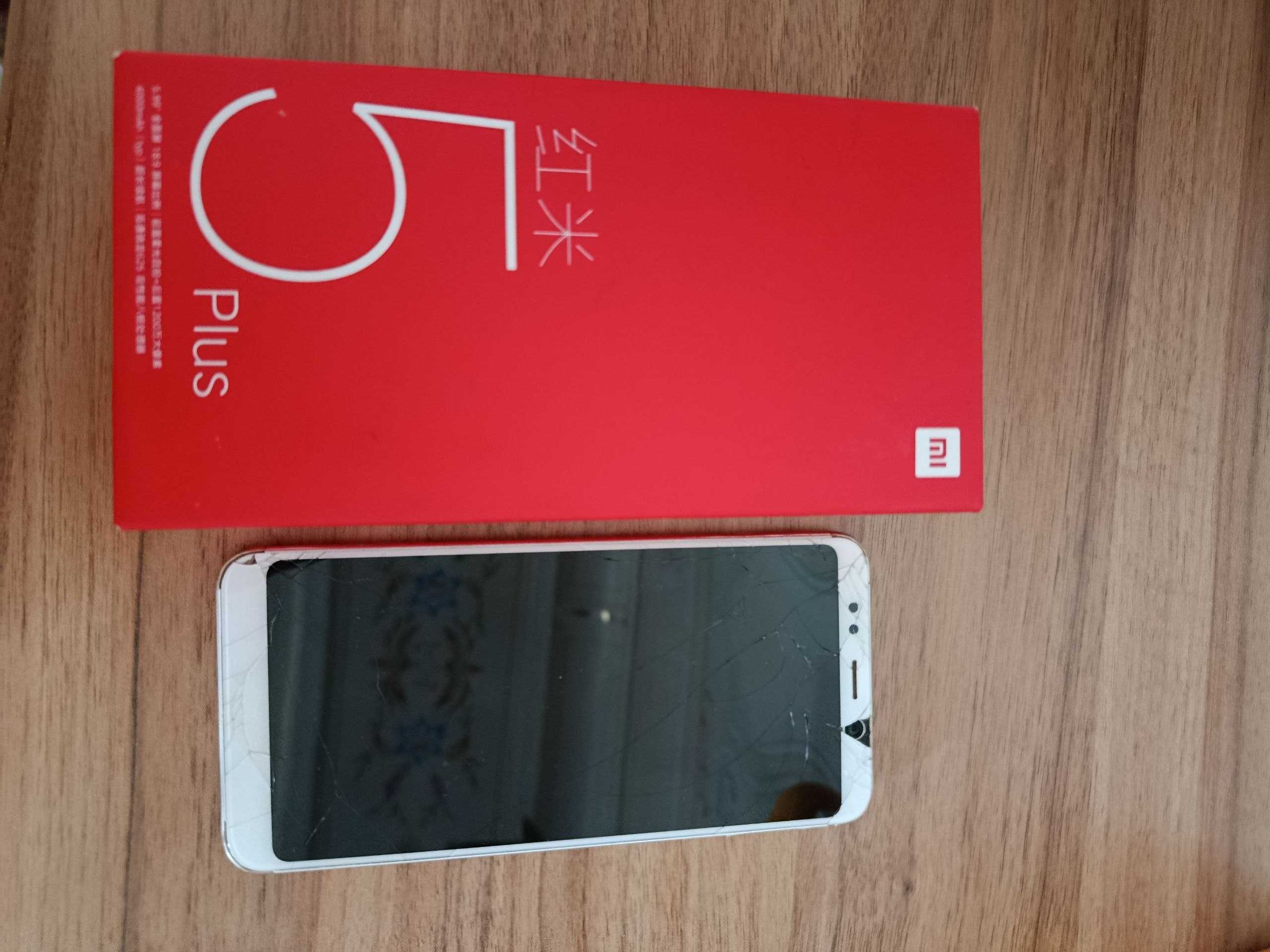 Redmi 5 Plus ишлиди ойнаси синган