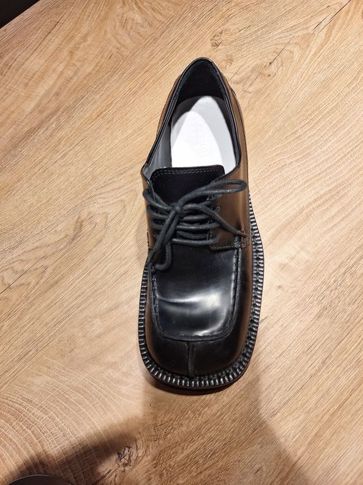 Продавам мъжки обувки