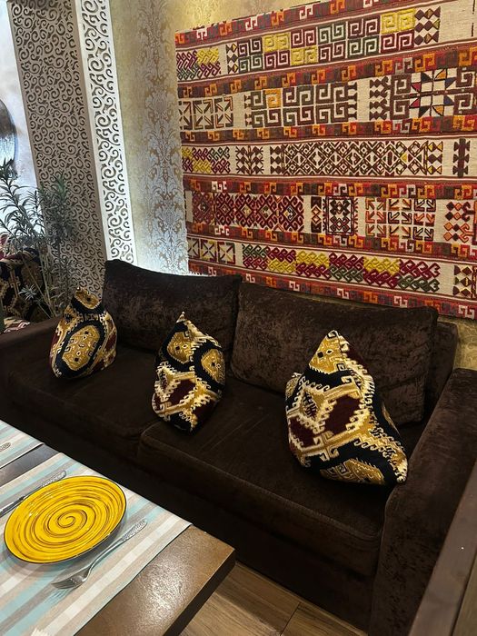 Продам диван в хорощем состоянии