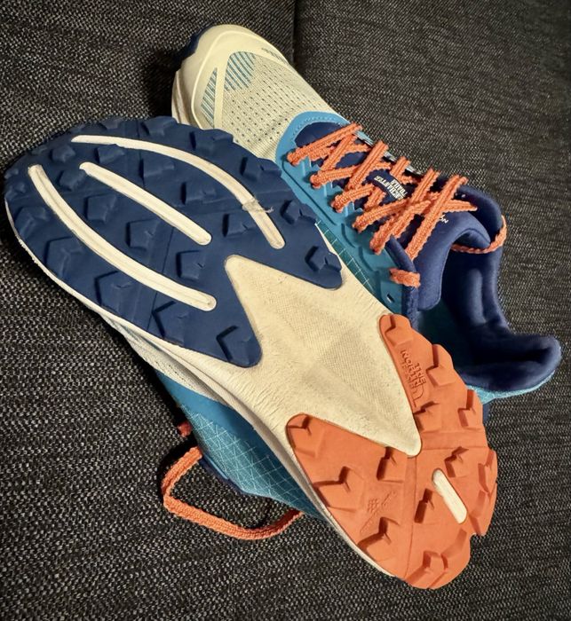 Adidasi trail TheNorthFace 39
