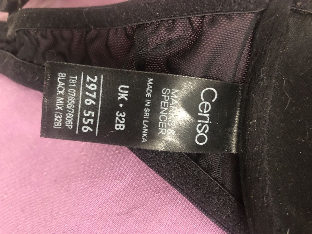 Черен сутиен на точки Marks & Spencer 32B