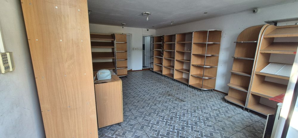 Închiriez/vand  spațiu comercial -obcini