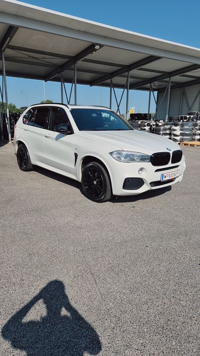 Bmw X5 F15 Pachet M 2015 3.0D 258 CP