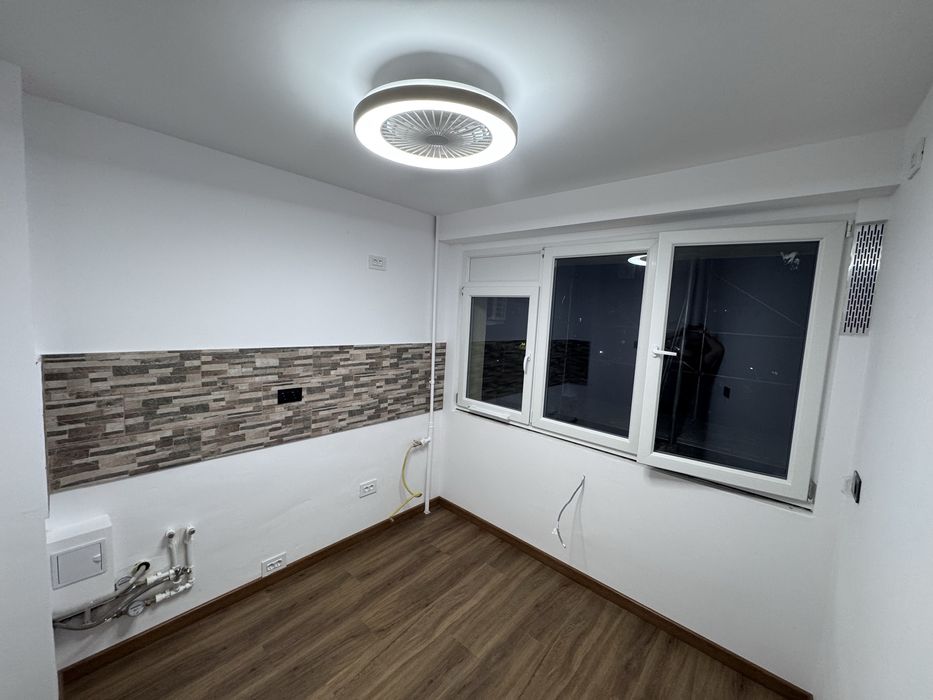 Servicii de amenajarii interioare/constructii -tot ce tine de interior