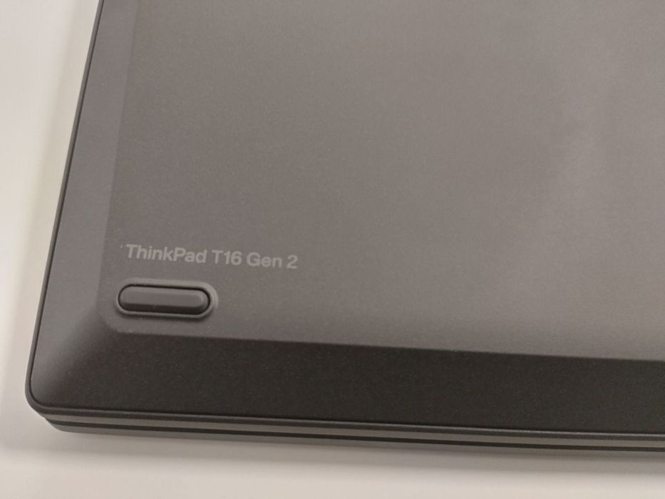 Lenovo Thinkpad T16 Gen 2