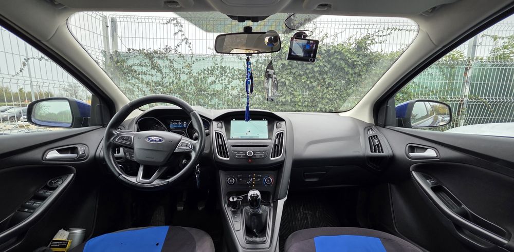 Vând  Ford Focus 2017 benzina .1.0 ecobust 125 cp