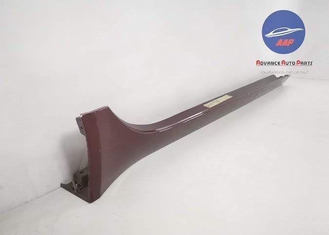 Орнамент Праг Дясна / Ornament Prag Dqsna оригинален Ягуар XE X760 Ори