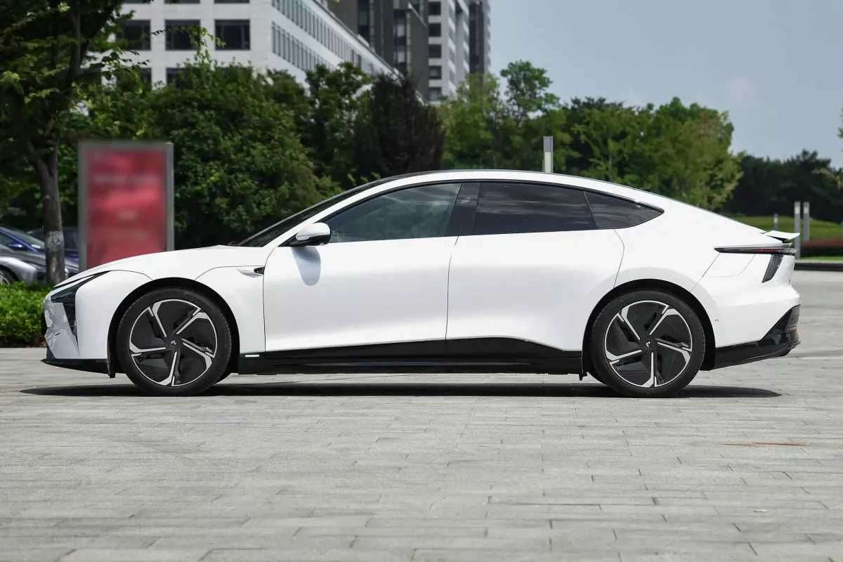 Robocar Jiyue 07 электро по заказу в кратчайшие сроки