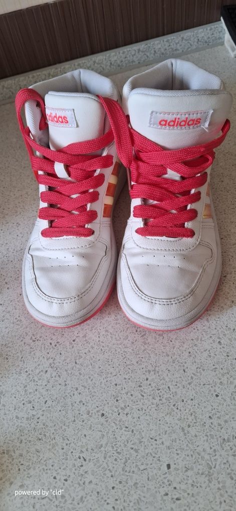 Adidas adidasi34