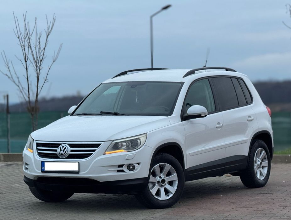 Volkswagen tiguan 2.0d /4x4 /Alb /Manual