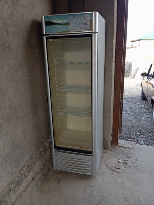 Холодильник продам