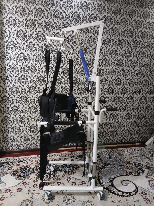 Срочно продаётся механический подьемник