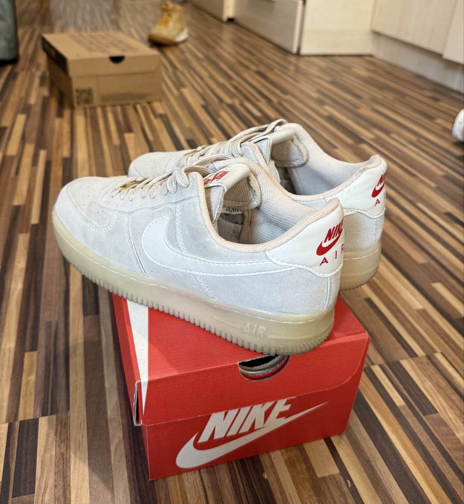 Nike Air Force 1