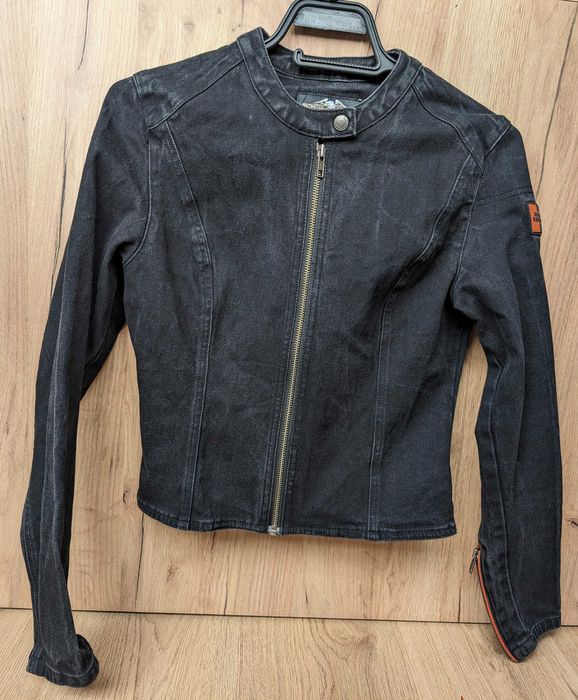Продавам дамско яке Harley Davidson, р-р S.