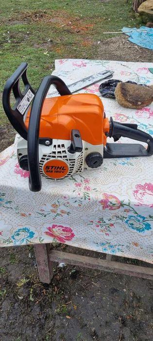 Moto fierăstrău Stihl MS 180 C
