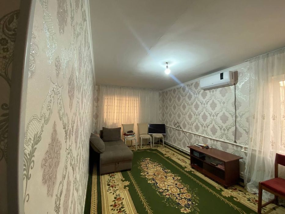 Zudlik bilan 2 xonali kvartira sotiladi