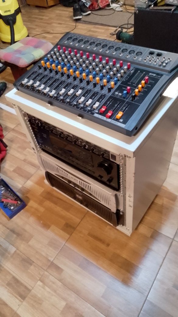 Amplificator 5000W RMS Statie Phonic XP 5000 Putere finala