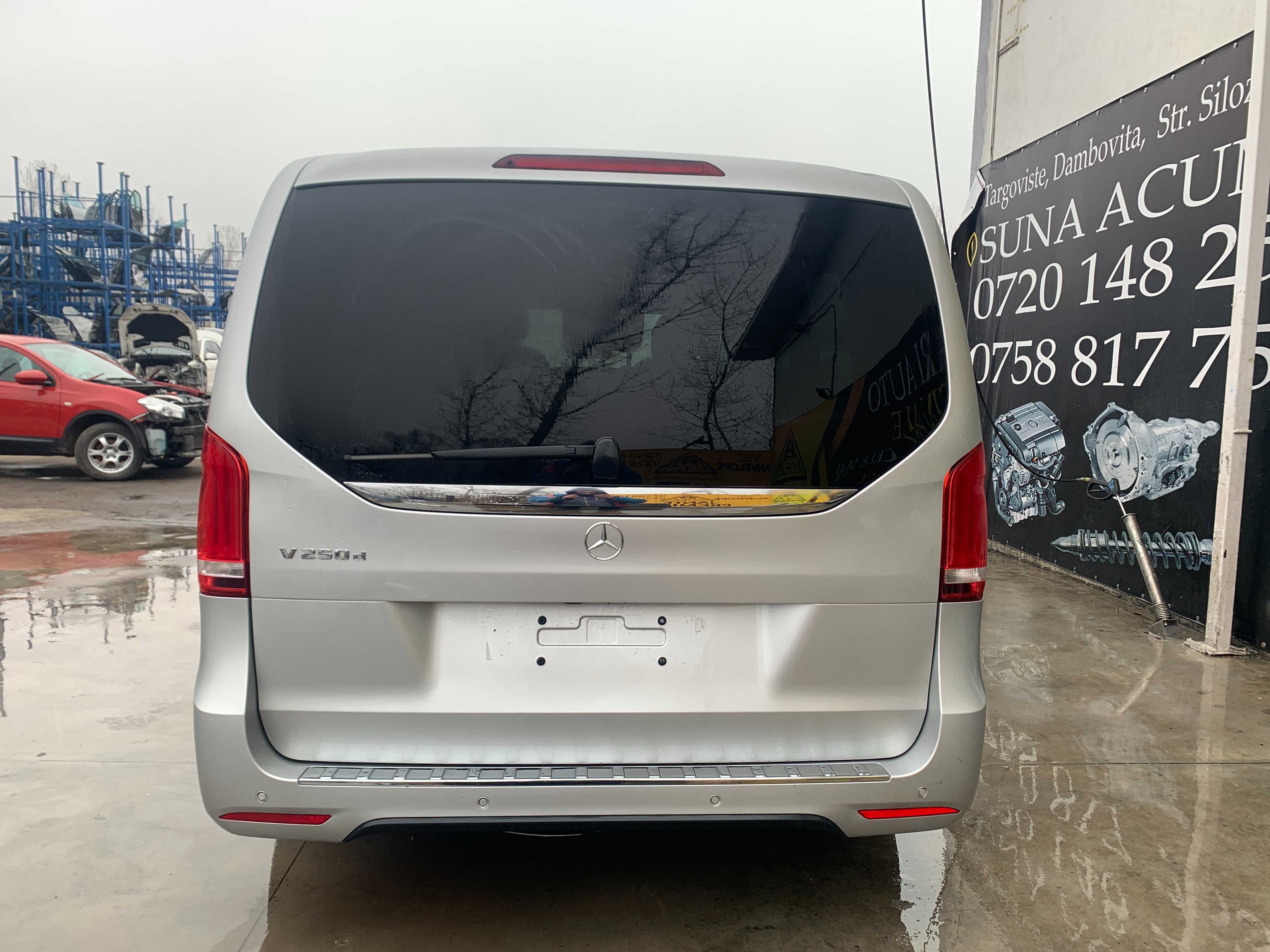 Dezmembrez Mercedes V Class V250 CDI 2.2 euro6 OM651
