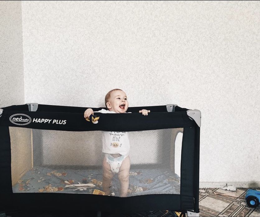 Кровать манеж  продаю