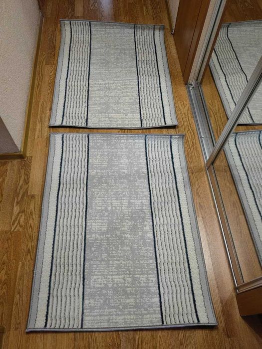 коврики прикроватные пара, новые