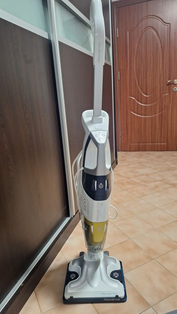 Прахосмукачка и парочистачка ROWENTA RY8561WH CLEAN&STEAM MULTI