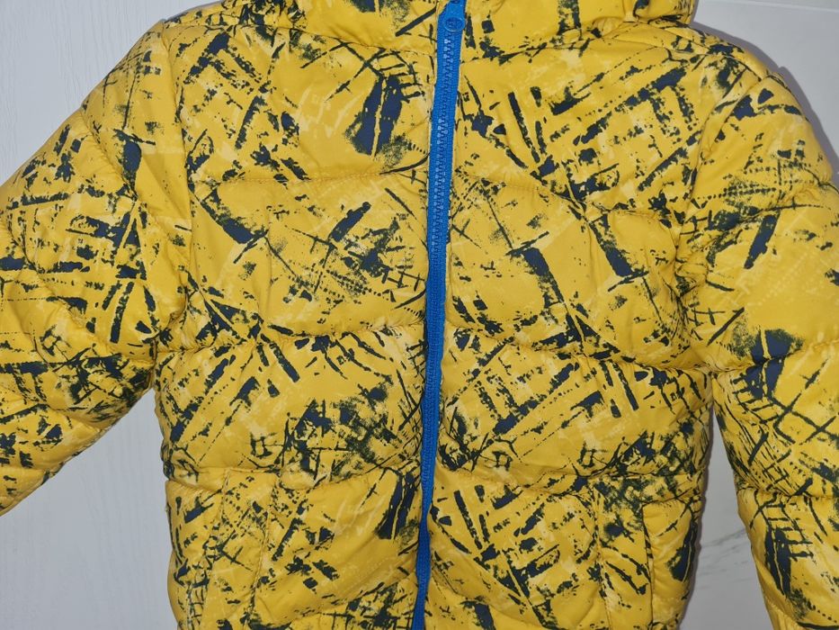 Детско зимно яке Benetton 2г. 90 см.