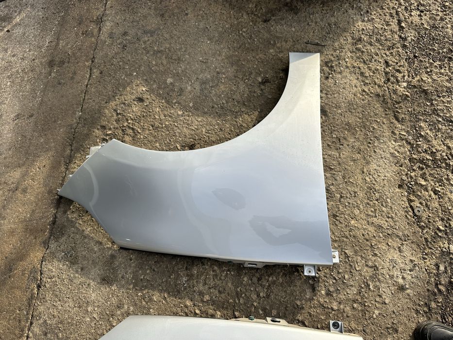 Калник/Калници за Рено Сценик 3. 2009-2016г