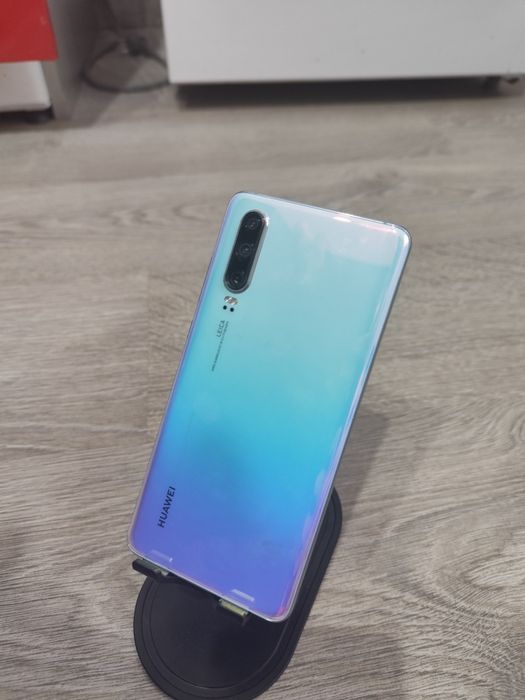 Huawei P30 6GB RAM/128 GB
