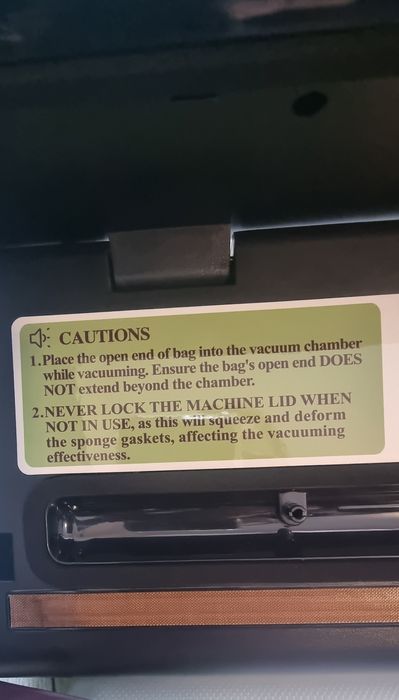 Машина за вакумиране Mesliese