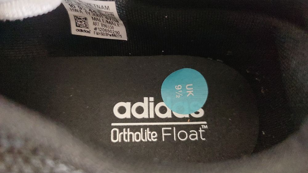 Маратонки Адидас Adidas 42 номер