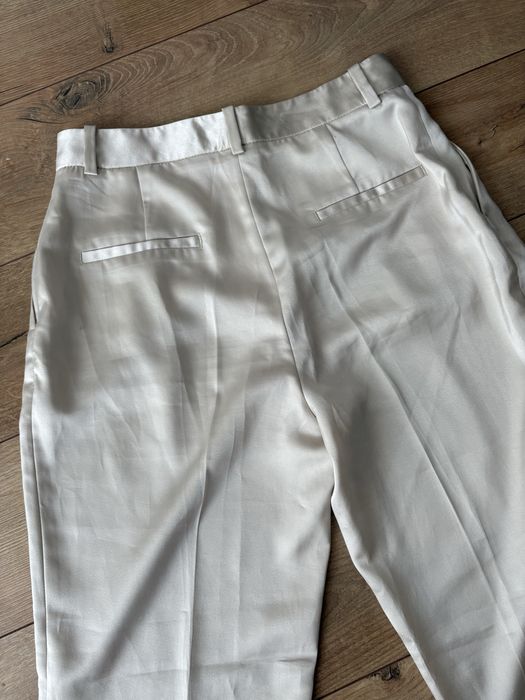 Pantaloni Zara din satin