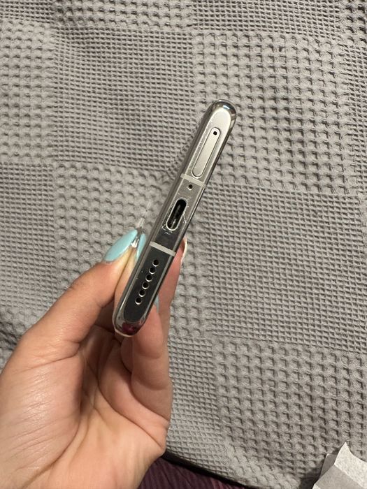 Продавам Huawei P50 Pro