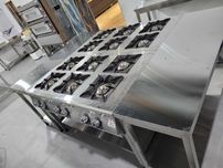 Газовая плита для ресторана