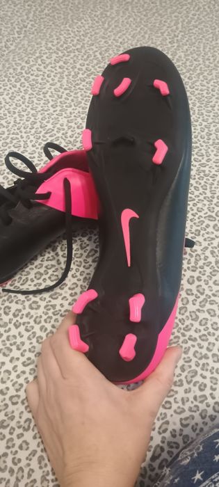 Adidași Nike mercurial