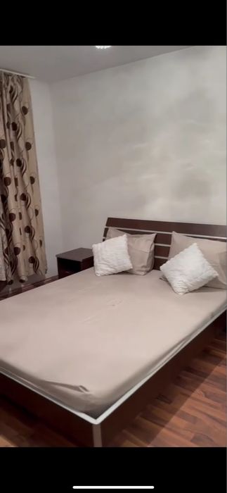 Oferta pat + saltea + noptiera 750 lei