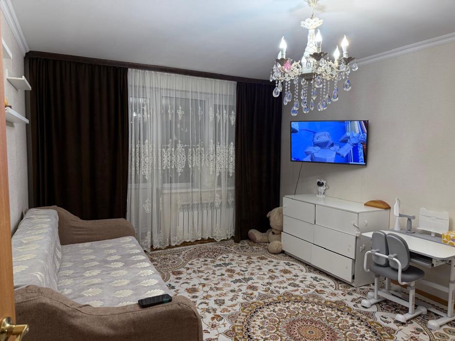 Продам квартиру          .       .