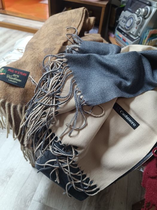 Продаются новые кашемировые палантины. Шелковый платок.