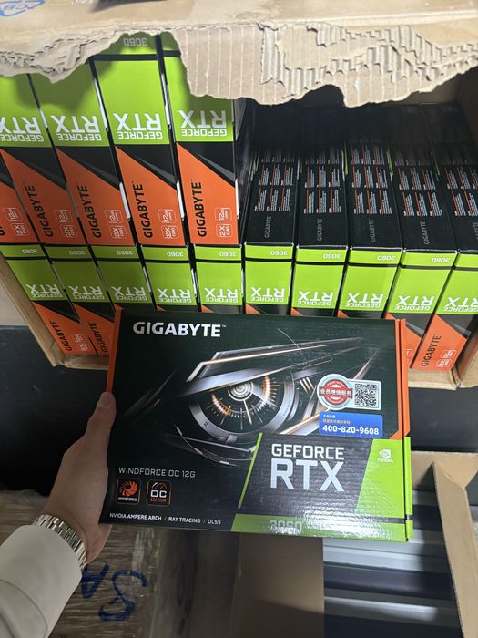 RTX3060 asus gigabyt