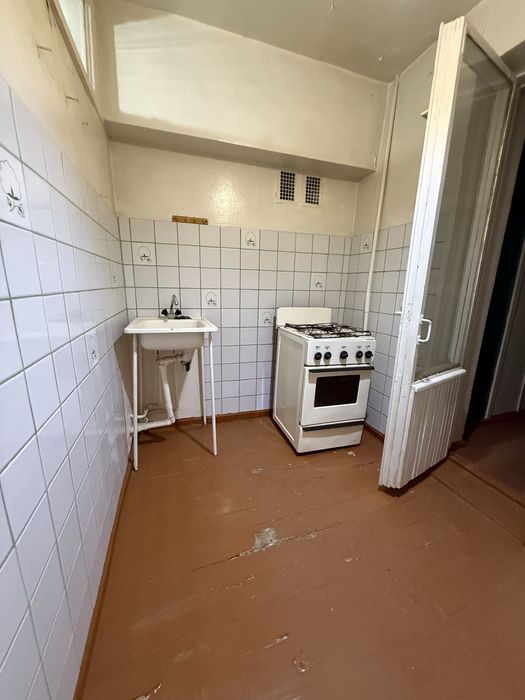 Продается квартира Юнусобад 4. 2 комнатная